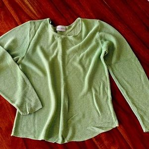 Sarah Arizona rayon sweater, size small, light lime green